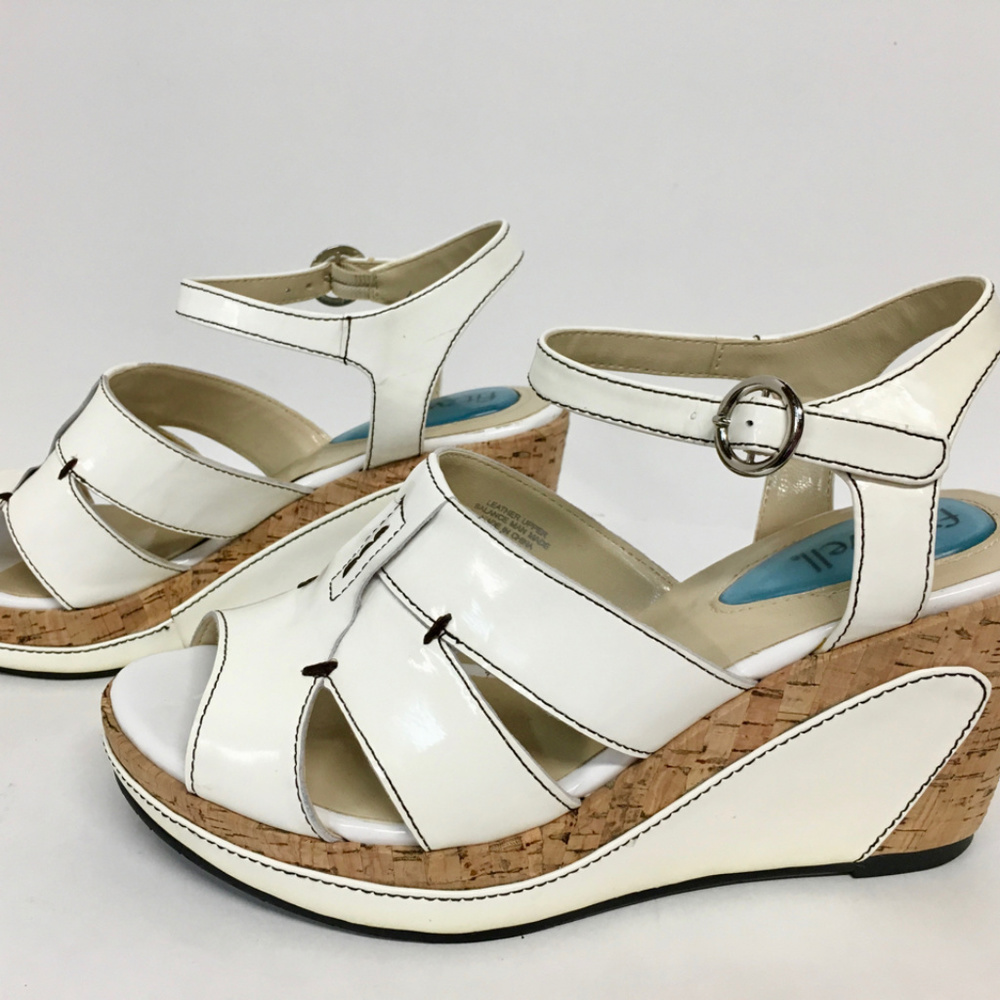 Fitzwell White Patent Leather Wedge Sandals 7W